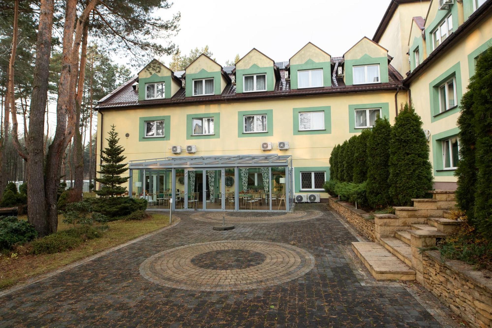 Hotel Wilga By Katowice Airport Mierzecice Exterior photo
